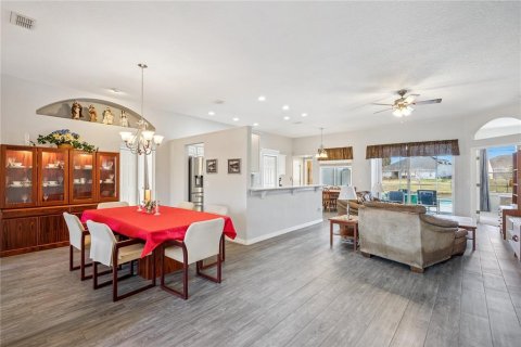 Villa ou maison à vendre à Orlando, Floride: 4 chambres, 246.47 m2 № 2157461 - photo 14