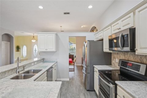 Villa ou maison à vendre à Orlando, Floride: 4 chambres, 246.47 m2 № 2157461 - photo 21