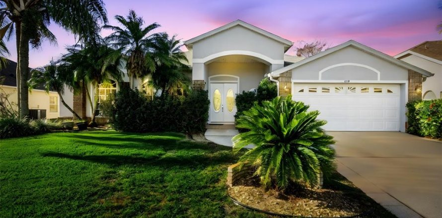 Villa ou maison à Orlando, Floride 4 chambres, 246.47 m2 № 2157461