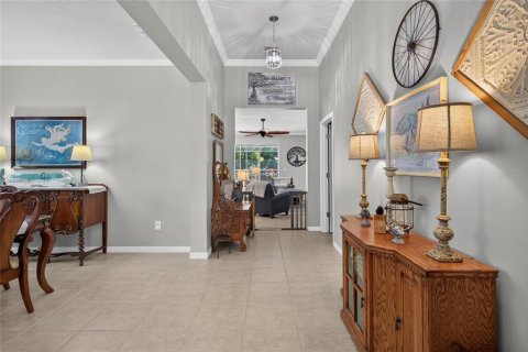 House in Fish Hawk, Florida 4 bedrooms, 223.71 sq.m. № 2152291 - photo 11