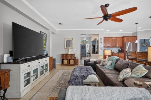 House in Fish Hawk, Florida 4 bedrooms, 223.71 sq.m. № 2152291 - photo 9