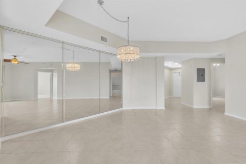 Купить кондоминиум в Тамарак, Флорида 3 комнаты, 141.21м2, № 2083467 - фото 16