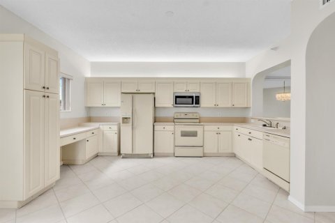 Купить кондоминиум в Тамарак, Флорида 3 комнаты, 141.21м2, № 2083467 - фото 5