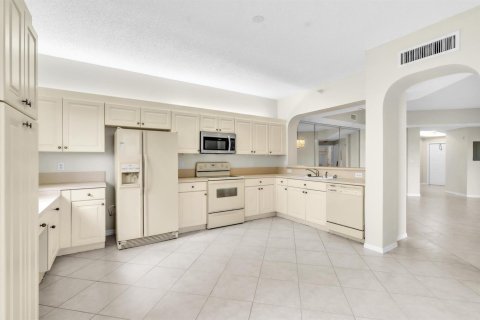 Купить кондоминиум в Тамарак, Флорида 3 комнаты, 141.21м2, № 2083467 - фото 9