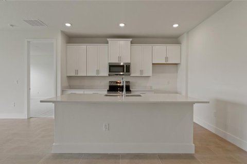 Casa en venta en Mount Dora, Florida, 3 dormitorios, 175.77 m2 № 1911271 - foto 7