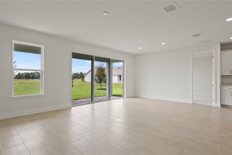 Casa en venta en Mount Dora, Florida, 3 dormitorios, 175.77 m2 № 1911271 - foto 11