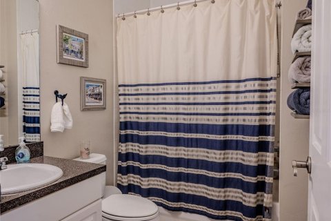 Condo in Horseshoe Beach, Florida, 2 bedrooms № 2099583 - photo 13