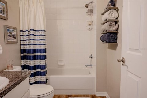 Condo in Horseshoe Beach, Florida, 2 bedrooms № 2099583 - photo 14