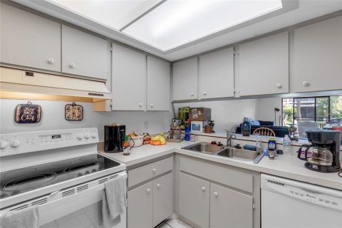 Townhouse in Bradenton, Florida 2 bedrooms, 94.76 sq.m. № 1829767 - photo 21