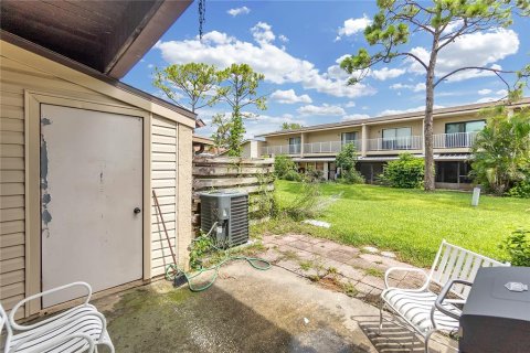 Townhouse in Bradenton, Florida 2 bedrooms, 94.76 sq.m. № 1829767 - photo 14