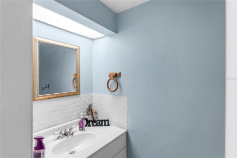 Townhouse in Bradenton, Florida 2 bedrooms, 94.76 sq.m. № 1829767 - photo 10