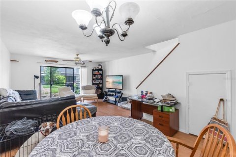 Townhouse in Bradenton, Florida 2 bedrooms, 94.76 sq.m. № 1829767 - photo 4