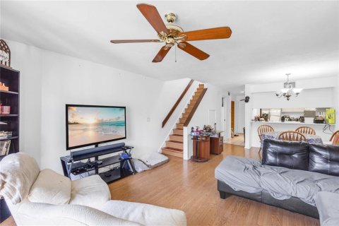 Townhouse in Bradenton, Florida 2 bedrooms, 94.76 sq.m. № 1829767 - photo 6