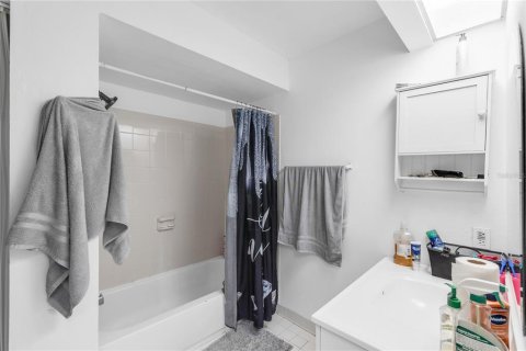 Townhouse in Bradenton, Florida 2 bedrooms, 94.76 sq.m. № 1829767 - photo 9
