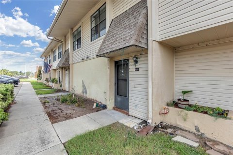Townhouse in Bradenton, Florida 2 bedrooms, 94.76 sq.m. № 1829767 - photo 17
