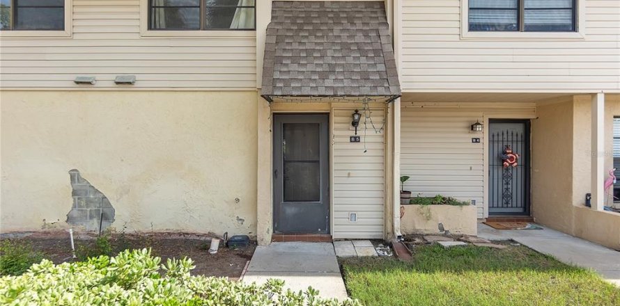Townhouse in Bradenton, Florida 2 bedrooms, 94.76 sq.m. № 1829767