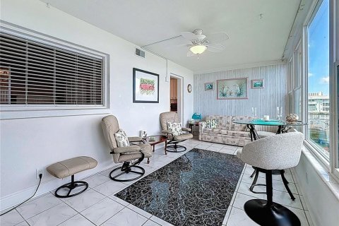 Condo in South Pasadena, Florida, 2 bedrooms  № 1635158 - photo 30