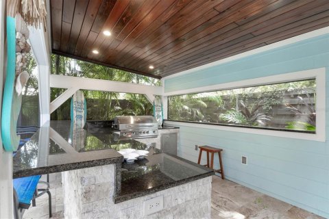 Villa ou maison à louer à Sarasota, Floride: 3 chambres, 125.05 m2 № 219936 - photo 14