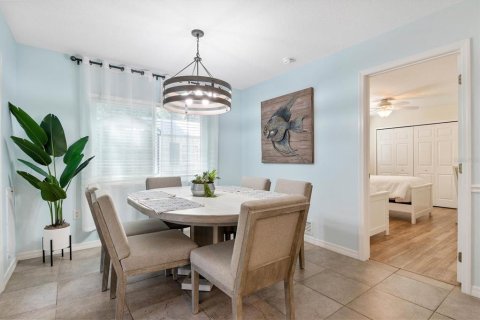 Villa ou maison à louer à Sarasota, Floride: 3 chambres, 125.05 m2 № 219936 - photo 3