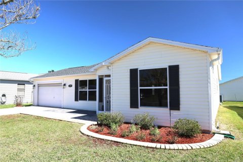 Villa ou maison à vendre à The Villages, Floride: 2 chambres, 128.95 m2 № 1613105 - photo 2