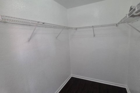 House in Sunrise, Florida 3 bedrooms, 168.62 sq.m. № 2084061 - photo 5