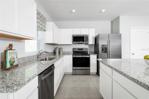 Купить виллу или дом в Лейкленд, Флорида 8 комнат, 120.96м2, № 2308731 - фото 4