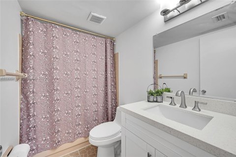 Condominio en venta en Margate, Florida, 2 dormitorios, 91.97 m2 № 1993940 - foto 16