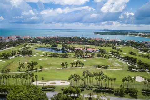 Condo in Miami Beach, Florida, 3 bedrooms  № 1971441 - photo 22