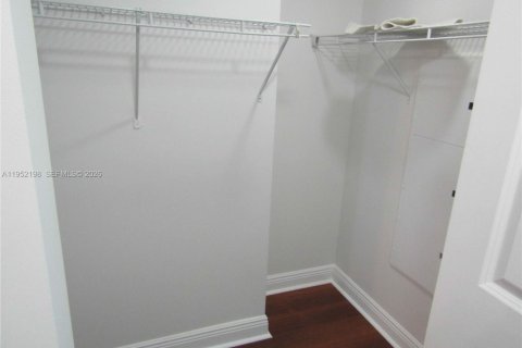 Condominio en venta en Sunrise, Florida, 2 dormitorios, 118.08 m2 № 2006601 - foto 20