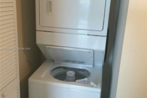 Condominio en venta en Sunrise, Florida, 2 dormitorios, 118.08 m2 № 2006601 - foto 21