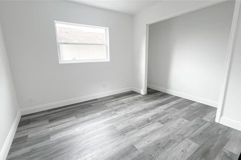 Casa en venta en Lakeland, Florida, 4 dormitorios, 168.71 m2 № 1773713 - foto 22
