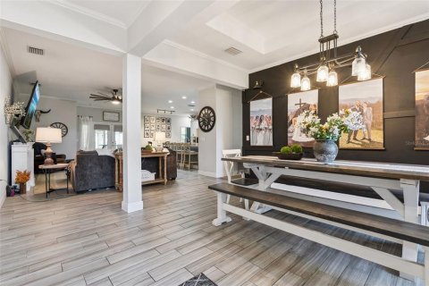 Купить виллу или дом в Бушнелл, Флорида 8 комнат, 236.9м2, № 2143183 - фото 7