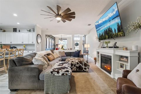 Купить виллу или дом в Бушнелл, Флорида 8 комнат, 236.9м2, № 2143183 - фото 12