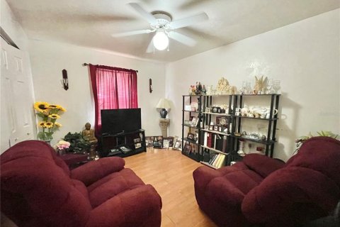 House in Gainesville, Florida 3 bedrooms, 110 sq.m. № 1648139 - photo 5