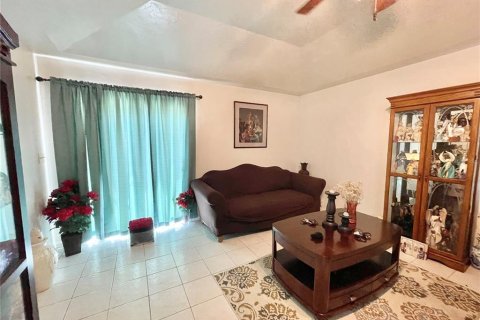 House in Gainesville, Florida 3 bedrooms, 110 sq.m. № 1648139 - photo 11