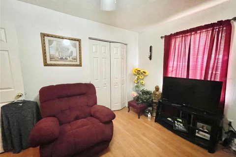 House in Gainesville, Florida 3 bedrooms, 110 sq.m. № 1648139 - photo 6