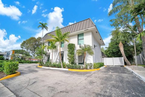 Propiedad comercial en alquiler en Boca Raton, Florida № 1216267 - foto 1