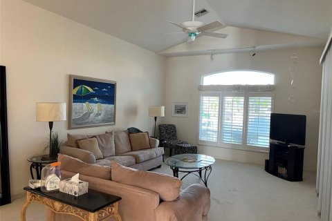 Casa en alquiler en Punta Gorda, Florida, 3 dormitorios, 237.64 m2 № 227571 - foto 11