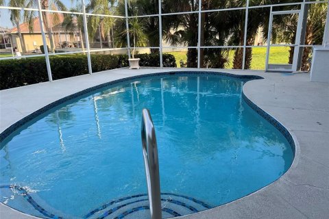 Casa en alquiler en Punta Gorda, Florida, 3 dormitorios, 237.64 m2 № 227571 - foto 24