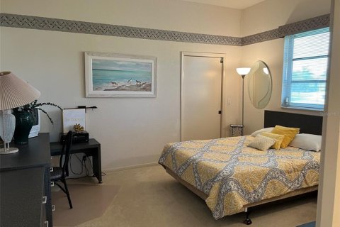 Casa en alquiler en Punta Gorda, Florida, 3 dormitorios, 237.64 m2 № 227571 - foto 13