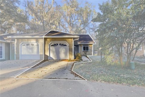 Villa ou maison à vendre à Gainesville, Floride: 2 chambres, 131.92 m2 № 2099068 - photo 2