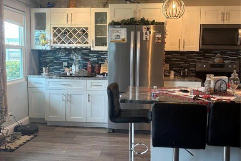 Copropriété à vendre à Deerfield Beach, Floride: 2 chambres, 76.92 m2 № 2250409 - photo 22