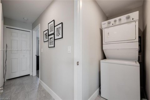 House in LaBelle, Florida 2 bedrooms, 113.71 sq.m. № 1860091 - photo 23