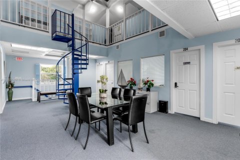 Propiedad comercial en venta en Tavernier, Florida № 2037119 - foto 4