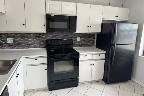 Copropriété à louer à Lake Worth, Floride: 2 chambres, 111.11 m2 № 1967757 - photo 4