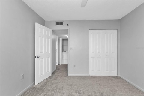 Condo in Port Charlotte, Florida, 2 bedrooms  № 2213494 - photo 21