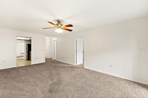 Townhouse in Merrit Island, Florida 2 bedrooms, 93.37 sq.m. № 2112707 - photo 18