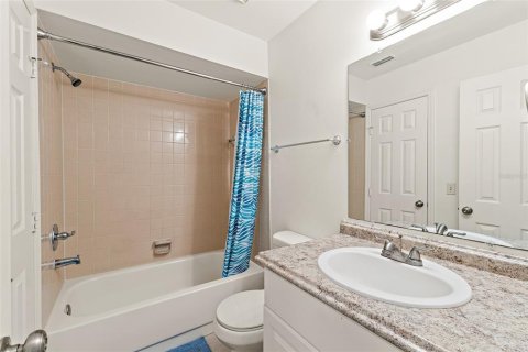Townhouse in Merrit Island, Florida 2 bedrooms, 93.37 sq.m. № 2112707 - photo 21
