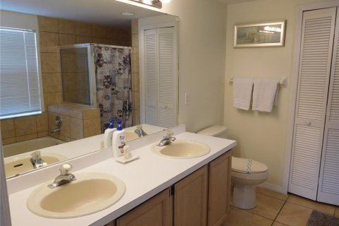 Casa en venta en Kissimmee, Florida, 3 dormitorios, 207.17 m2 № 1573022 - foto 22