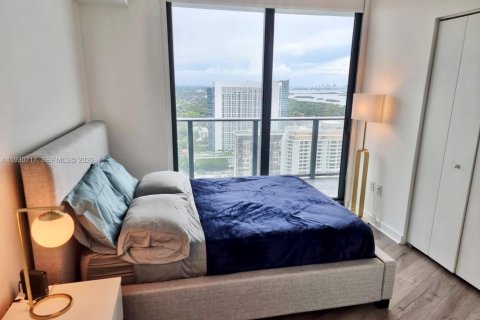 Condominio en venta en Miami, Florida, 3 dormitorios, 103.12 m2 № 1999682 - foto 11